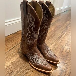 Shyanne Cowboy Boots